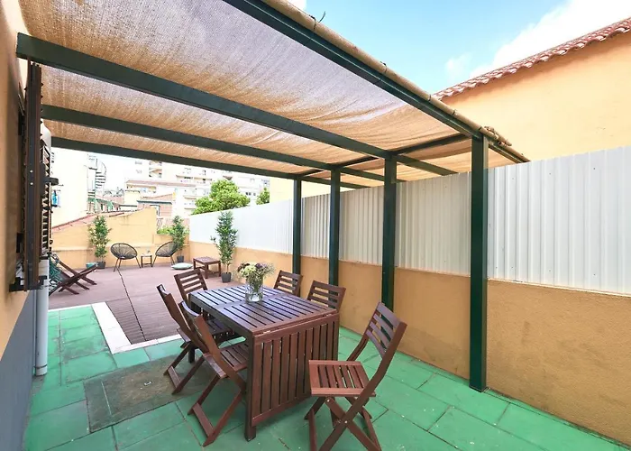 Idyllic Lisbon Apartments With Amazing Courtyard, By Timecooler
