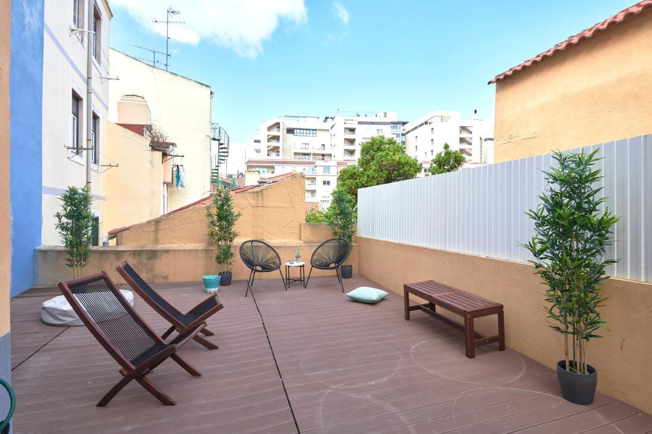 Idyllic With Amazing Courtyard, By Timecooler *